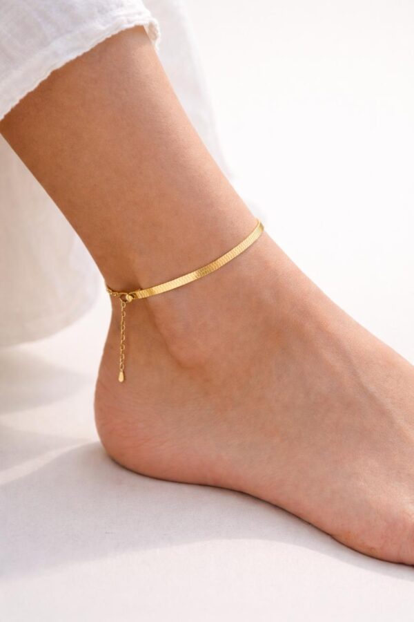 N0006 (1) Luna Chain Anklet