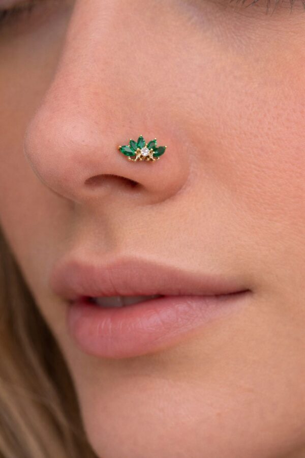 N0019 (2) Ivy Flower Piercing