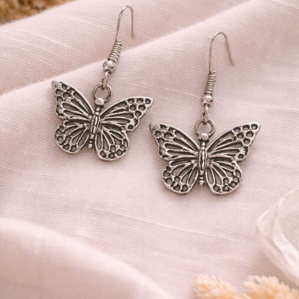 N0030 (1) Butterfly Whisper