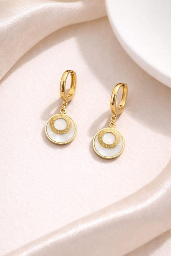 N0038 (3) White Circle Gold