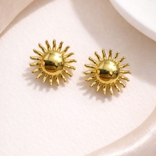 Bloom Sun Studs