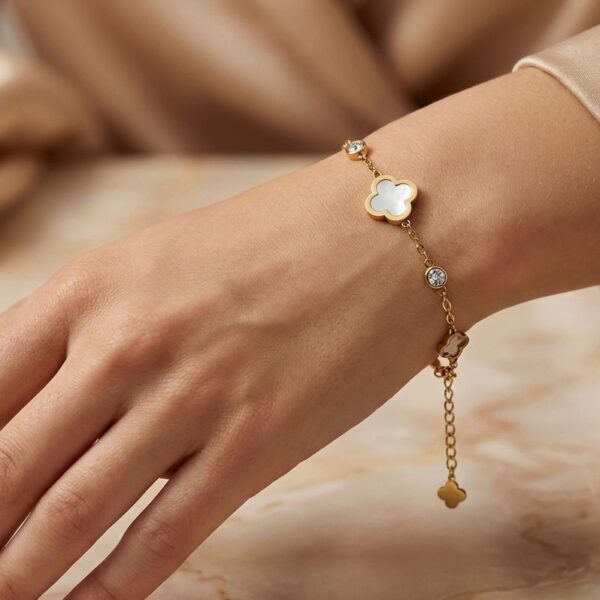 Golden Clover Bracelet_